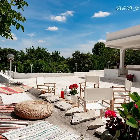 Il Mandorlo Poeta Bed & Breakfast Ostuni