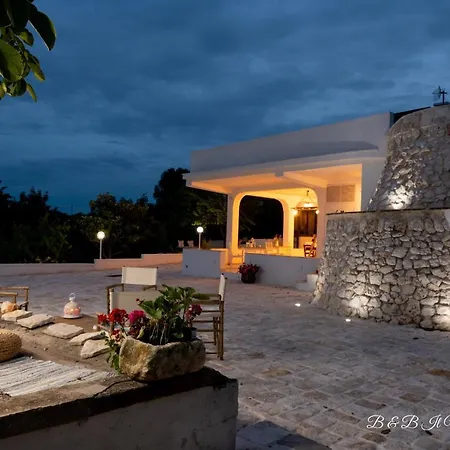 Il Mandorlo Poeta Bed & Breakfast Ostuni