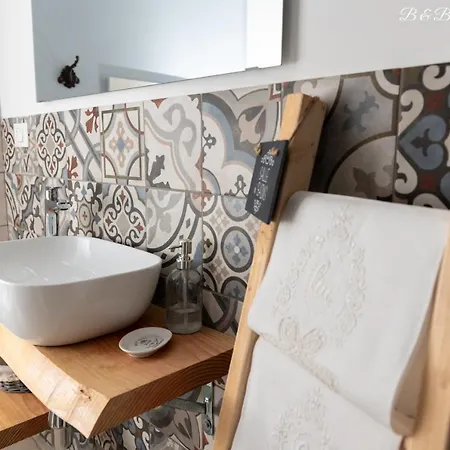 Bed & Breakfast Il Mandorlo Poeta *